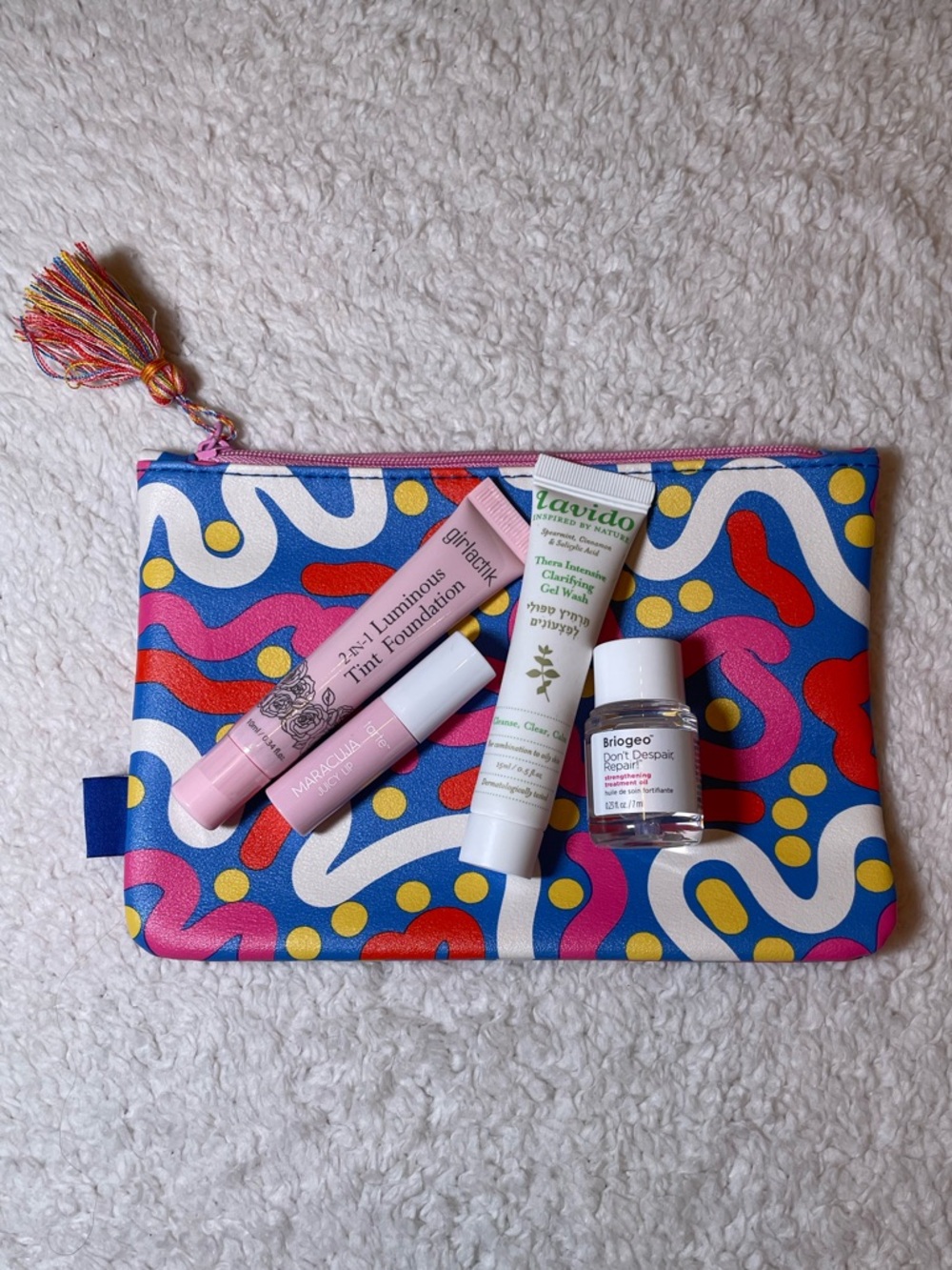 IPSY Bag with Four Sample Size Products
